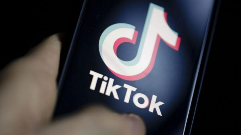 Android और iPhone पर वॉटरमार्क के बिना TikTok वीडियो कैसे डाउनलोड करें