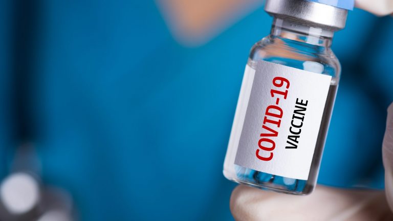 COVID-19 Vaccine पंजीकरण आज से शुरू; भारत में नि: शुल्क कोरोना टीकाकरण के लिए पंजीकरण कैसे करें